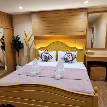 Alaita Hostel Patong 외부 사진